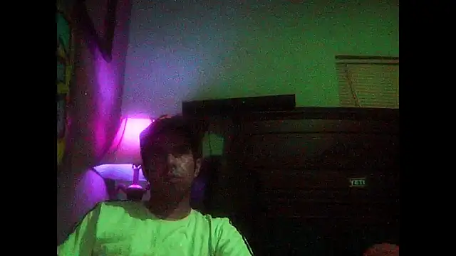 Snapshot of Gc-g chatting on 11, 10, 2025 Gc-g online show from 11, 10, 2025