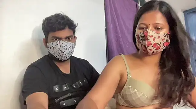 Snapshot of Tamil_india_couples_ chatting on 22, 3, 2025 Tamil india couples online show from 22, 3, 2025