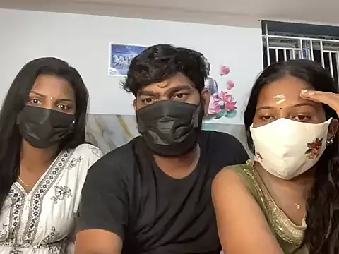 Snapshot of Tamil_india_couples_ chatting on 9, 5, 2026 Tamil india couples online show from 9, 5, 2026