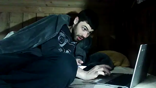 Snapshot of Angelsordemons6 chatting on 7, 3, 2026 Angelsordemons6 online show from 7, 3, 2026