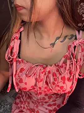 Scarlett 1819 online show from 12, 2, 2026