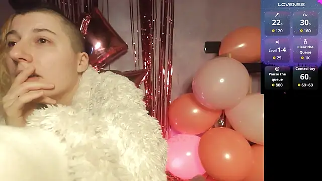 Snapshot of h4cMorganaEvelynn chatting on 14, 2, 2026 h4cMorganaEvelynn online show from 14, 2, 2026