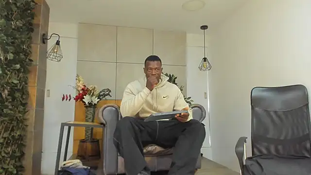 MarcusBlack  online show from 3, 8, 2026