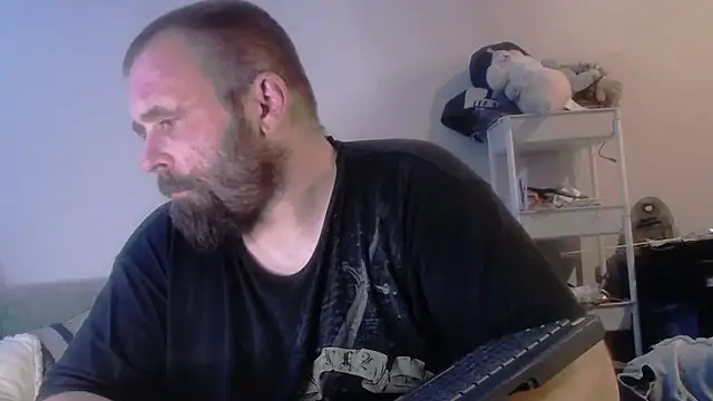 Snapshot of Thumper_ss chatting on 5, 6, 2026 Thumper ss online show from 5, 6, 2026