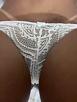 Indiapretinha4 online show from 5, 11, 2025