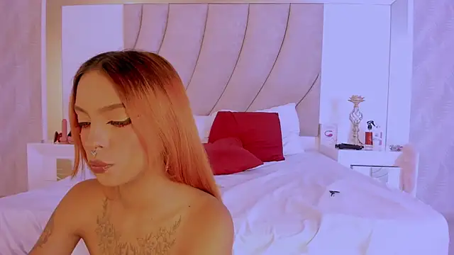 AnnahiBaker online show from 11, 10, 2025