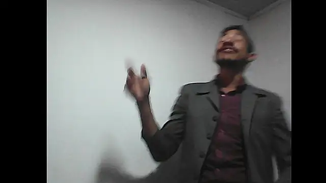 Snapshot of Kratos-Moreno chatting on 28, 4, 2026 Kratos-Moreno online show from 28, 4, 2026
