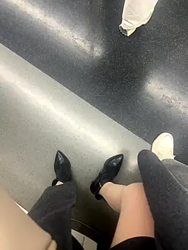 Snapshot of xiaoyuan01 chatting on 2, 12, 2025 xiaoyuan01 online show from 2, 12, 2025