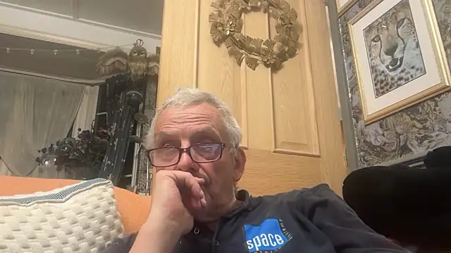 poggles online show from 28, 10, 2025