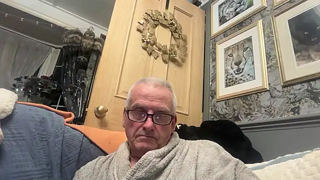 Snapshot of poggles chatting on 29, 3, 2026 poggles online show from 29, 3, 2026