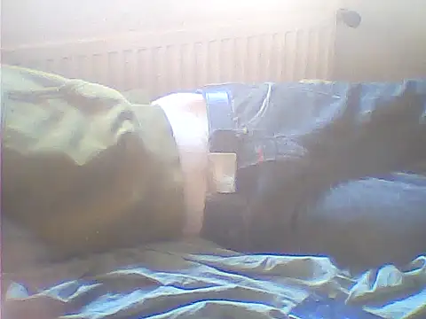 Snapshot of rimbaud77 chatting on 15, 10, 2025 rimbaud77 online show from 15, 10, 2025