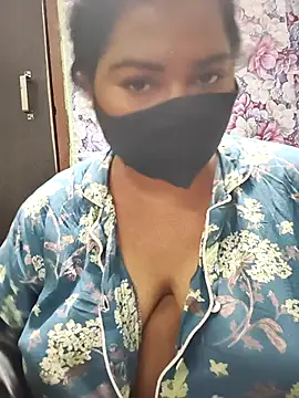 Snapshot of Liyaa_24 chatting on 7, 3, 2026 Liyaa 24 online show from 7, 3, 2026