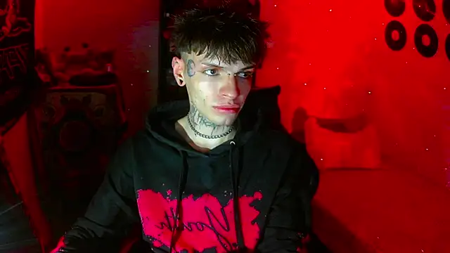 Snapshot of prince_x_dark chatting on 10, 9, 2025 prince x dark online show from 10, 9, 2025