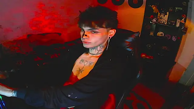 Snapshot of prince_x_dark chatting on 20, 10, 2025 prince x dark online show from 20, 10, 2025