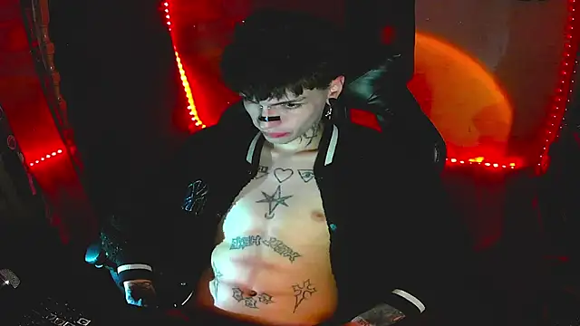 Snapshot of prince_x_dark chatting on 15, 12, 2025 prince x dark online show from 15, 12, 2025