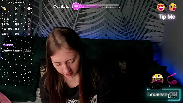 Snapshot of ChristyCrayme chatting on 16, 4, 2026 ChristyCrayme online show from 16, 4, 2026