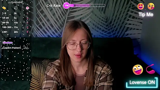 Snapshot of ChristyCrayme chatting on 12, 6, 2026 ChristyCrayme online show from 12, 6, 2026