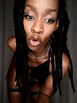 Snapshot of chocolatehotwife chatting on 14, 5, 2026 chocolatehotwife online show from 14, 5, 2026