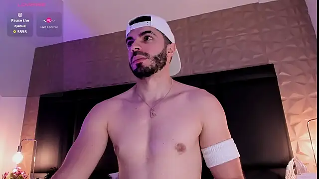 AxelThompson  online show from 27, 9, 2025