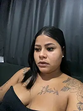 Snapshot of tigresa865 chatting on 24, 10, 2025 tigresa865 online show from 24, 10, 2025