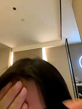 Snapshot of chenyu0308 chatting on 25, 10, 2025 chenyu0308 online show from 25, 10, 2025