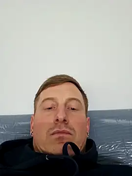 Snapshot of NormalHardDick chatting on 17, 12, 2025 NormalHardDick online show from 17, 12, 2025