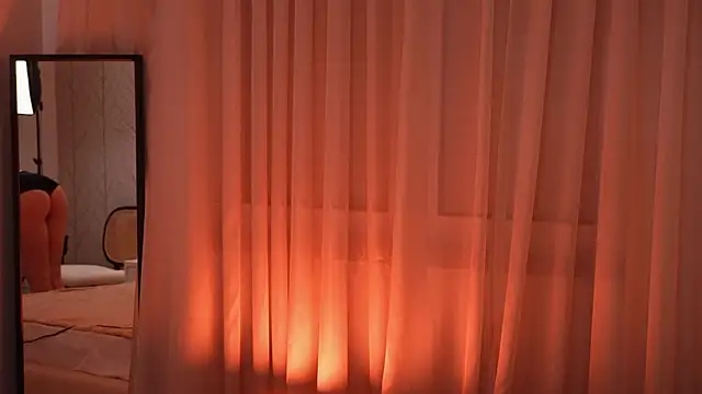 Snapshot of LiaGotti chatting on 6, 11, 2025 LiaGotti online show from 6, 11, 2025