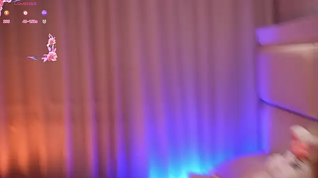 Snapshot of LiaGotti chatting on 10, 11, 2025 LiaGotti online show from 10, 11, 2025