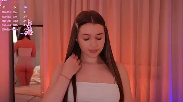 Snapshot of LiaGotti chatting on 13, 11, 2025 LiaGotti online show from 13, 11, 2025