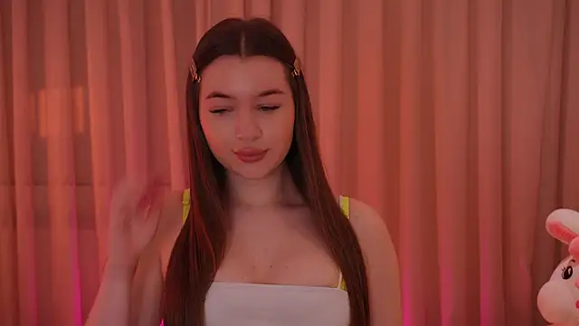 Snapshot of LiaGotti chatting on 2, 12, 2025 LiaGotti online show from 2, 12, 2025