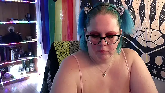 Snapshot of Kinky_Witch chatting on 19, 11, 2025 Kinky Witch online show from 19, 11, 2025