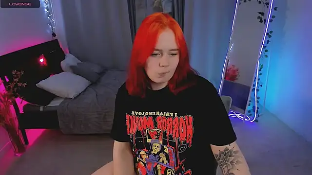 Snapshot of lunaalli chatting on 10, 3, 2026 lunaalli online show from 10, 3, 2026