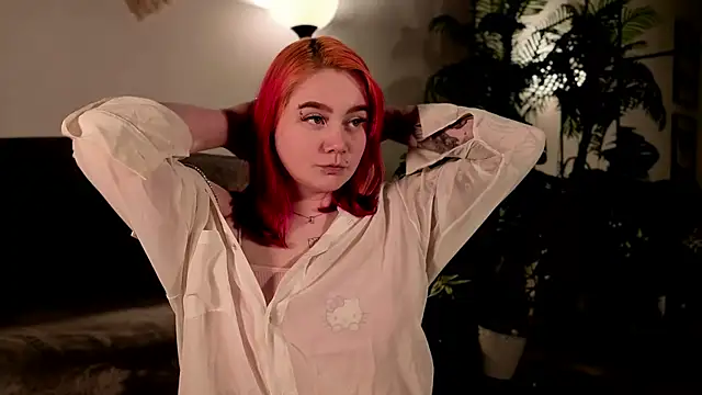 Snapshot of lunaalli chatting on 3, 4, 2026 lunaalli online show from 3, 4, 2026