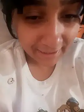 Snapshot of srtsara chatting on 10, 2, 2026 srtsara online show from 10, 2, 2026