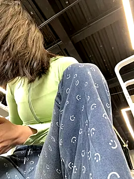 Ninazhang online show from 29, 11, 2025