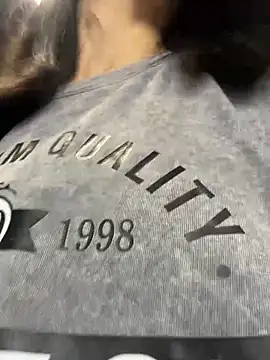 Ninazhang online show from 19, 12, 2025