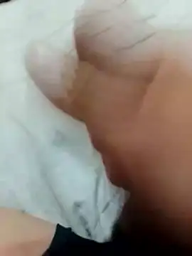 Snapshot of luca12z chatting on 21, 10, 2025 luca12z online show from 21, 10, 2025