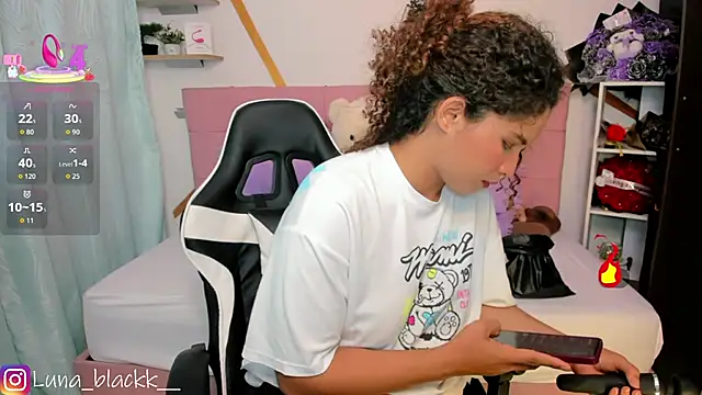 Luna blackk online show from 31, 1, 2026