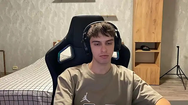 elliot scott online show from 20, 9, 2025