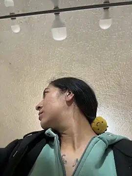 SALOME KORLAND online show from 16, 4, 2026