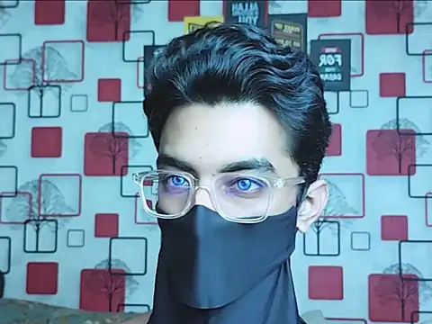 ChiseledCharm online show from 8, 10, 2025