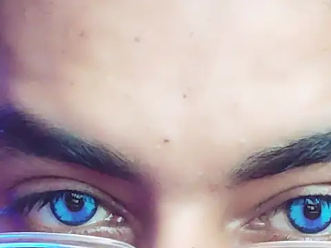 ChiseledCharm online show from 25, 10, 2025