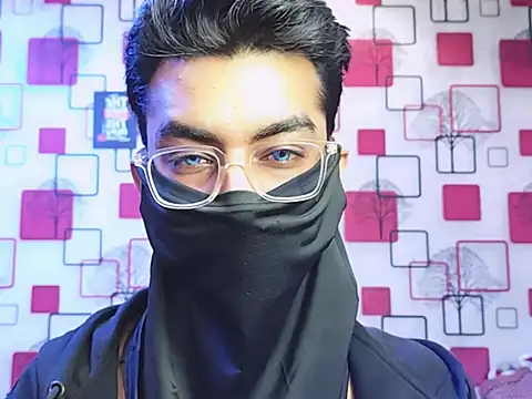 ChiseledCharm online show from 30, 11, 2025