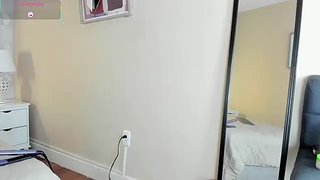 isabella milf  online show from 14, 10, 2025