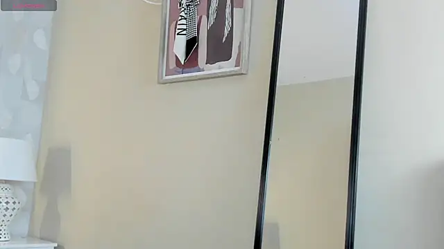 isabella milf  online show from 5, 11, 2025