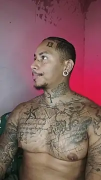 Snapshot of David_tatto1 chatting on 12, 2, 2026 David tatto1 online show from 12, 2, 2026