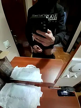 Snapshot of busters32 chatting on 20, 3, 2026 busters32 online show from 20, 3, 2026