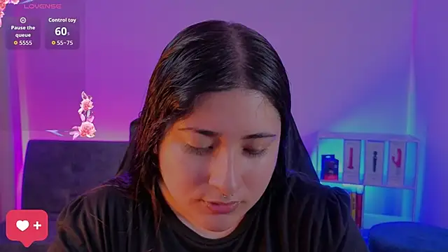 Snapshot of Gaby__Howards chatting on 10, 4, 2026 Gaby Howards online show from 10, 4, 2026