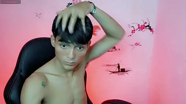 Thommy cute online show from 27, 9, 2025