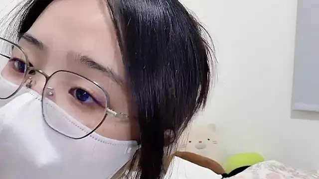 Snapshot of LHeart chatting on 22, 3, 2026 LHeart online show from 22, 3, 2026